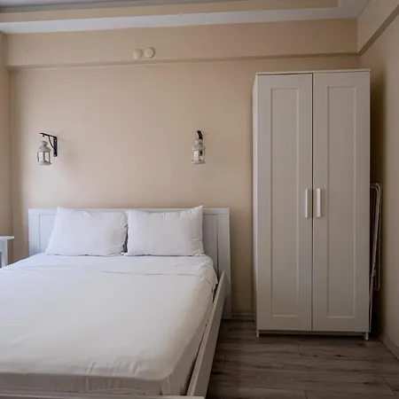 Apartament White Rose *