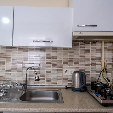 White Rose Apartment